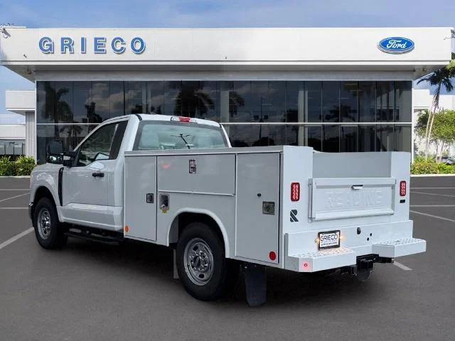 New 2027 Oxford White Ford F-250® XL image 21
