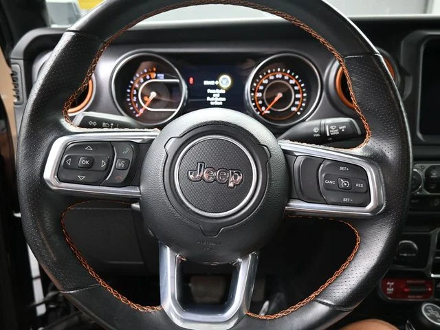 Used 2023 Black Jeep Mojave image 28