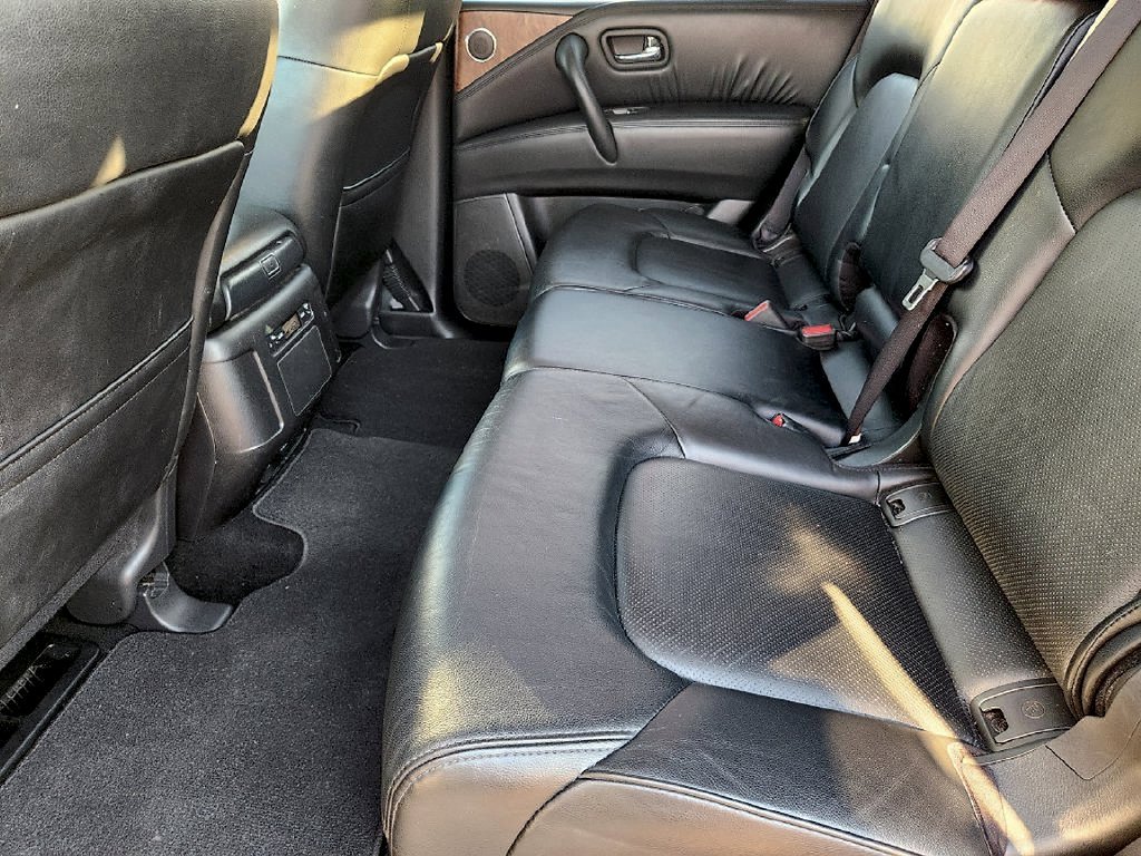 Used 2024 Blue Nissan SL image 30