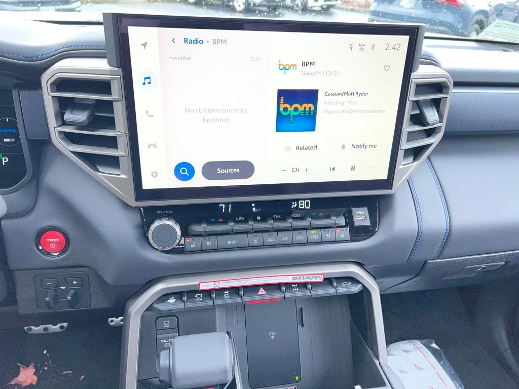 2026 Toyota Tundra Platinum - Photo 21