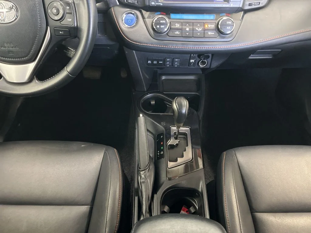 Used 2018 Black Toyota SE image 11