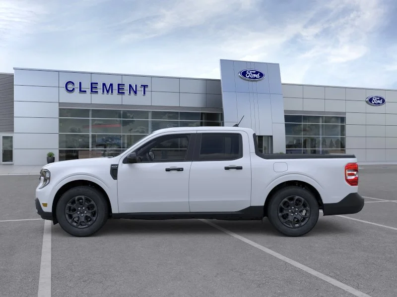 New 2026 Space White Metallic Ford XLT image 3
