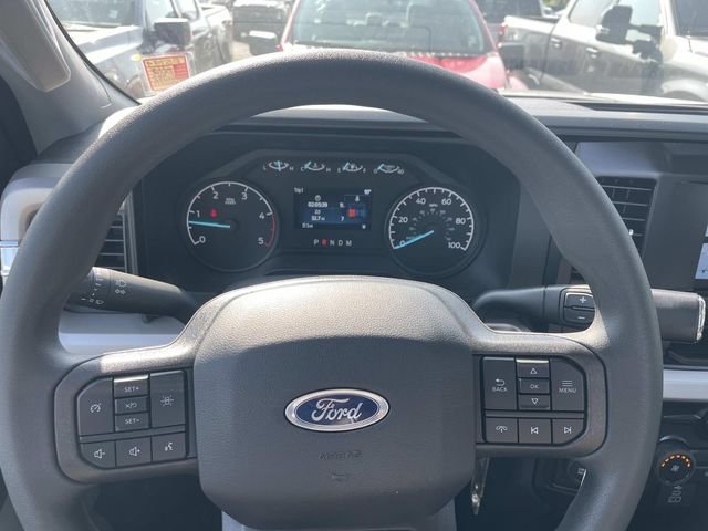 New 2026 Oxford White Ford F-550® XL image 9