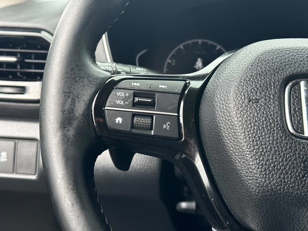 Used 2023  Honda Touring image 33