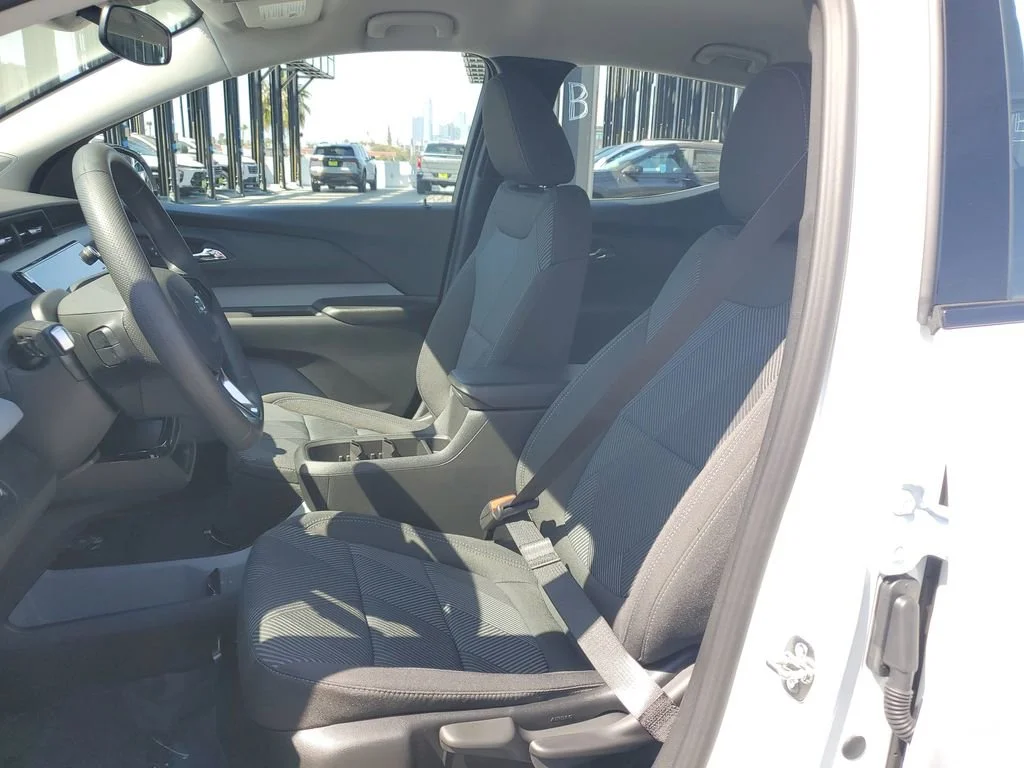 2027 Chevrolet Bolt LT - Photo 17