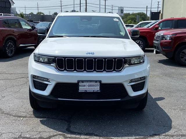 Used 2024 Bright White Clearcoat Jeep 4DR 4WD image 2