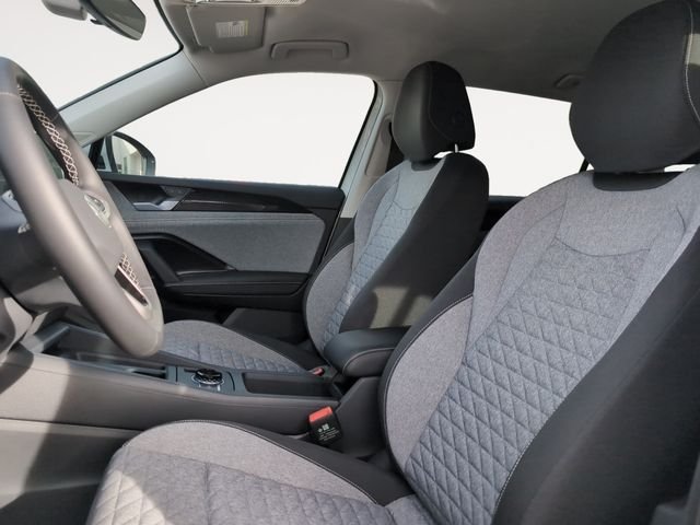 New 2025 White Volkswagen 2.0T S image 9