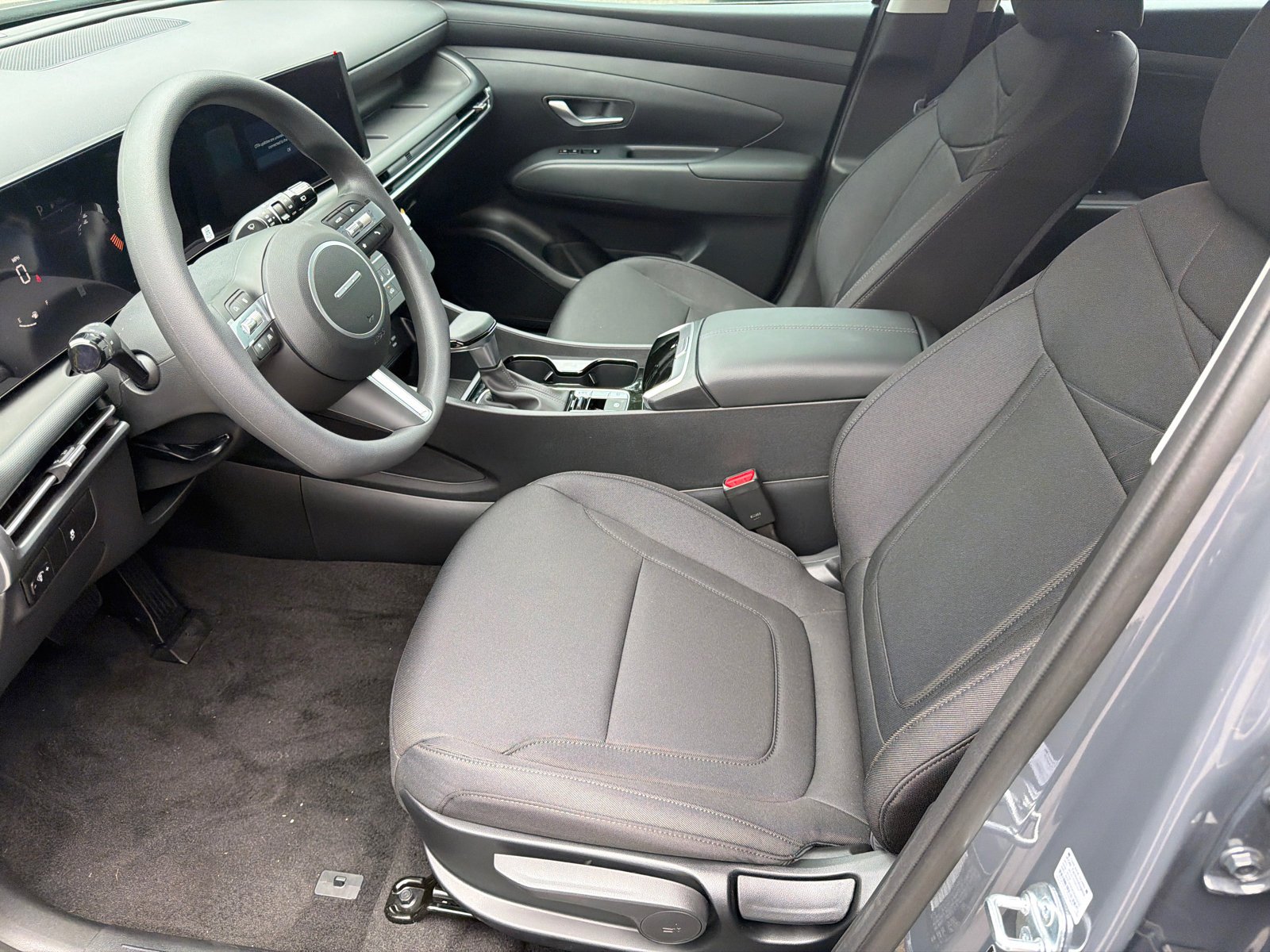 New 2026 Ecotronic Gray Hyundai SE image 3