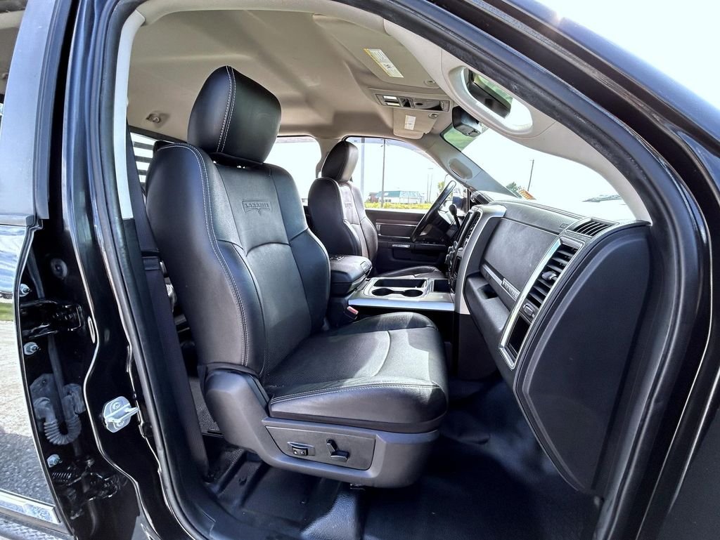 Used 2016 Black Ram Laramie image 15