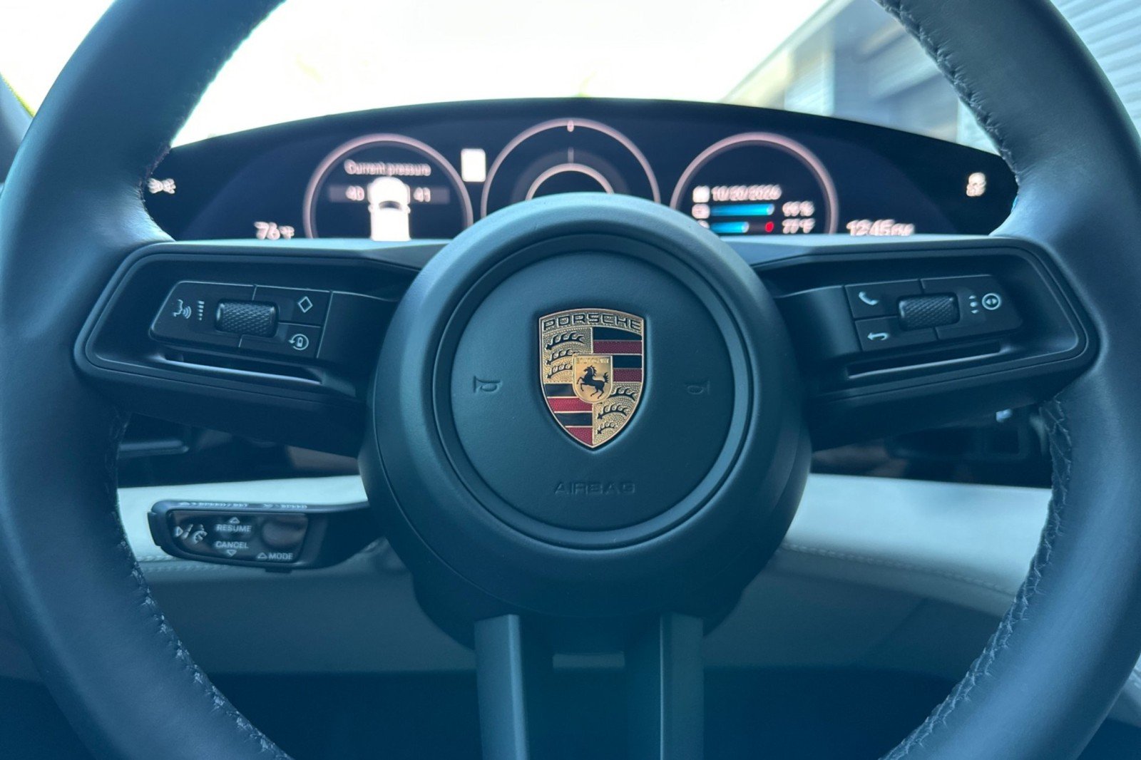 Certified Used 2022 Carrara White Metallic Porsche  image 23