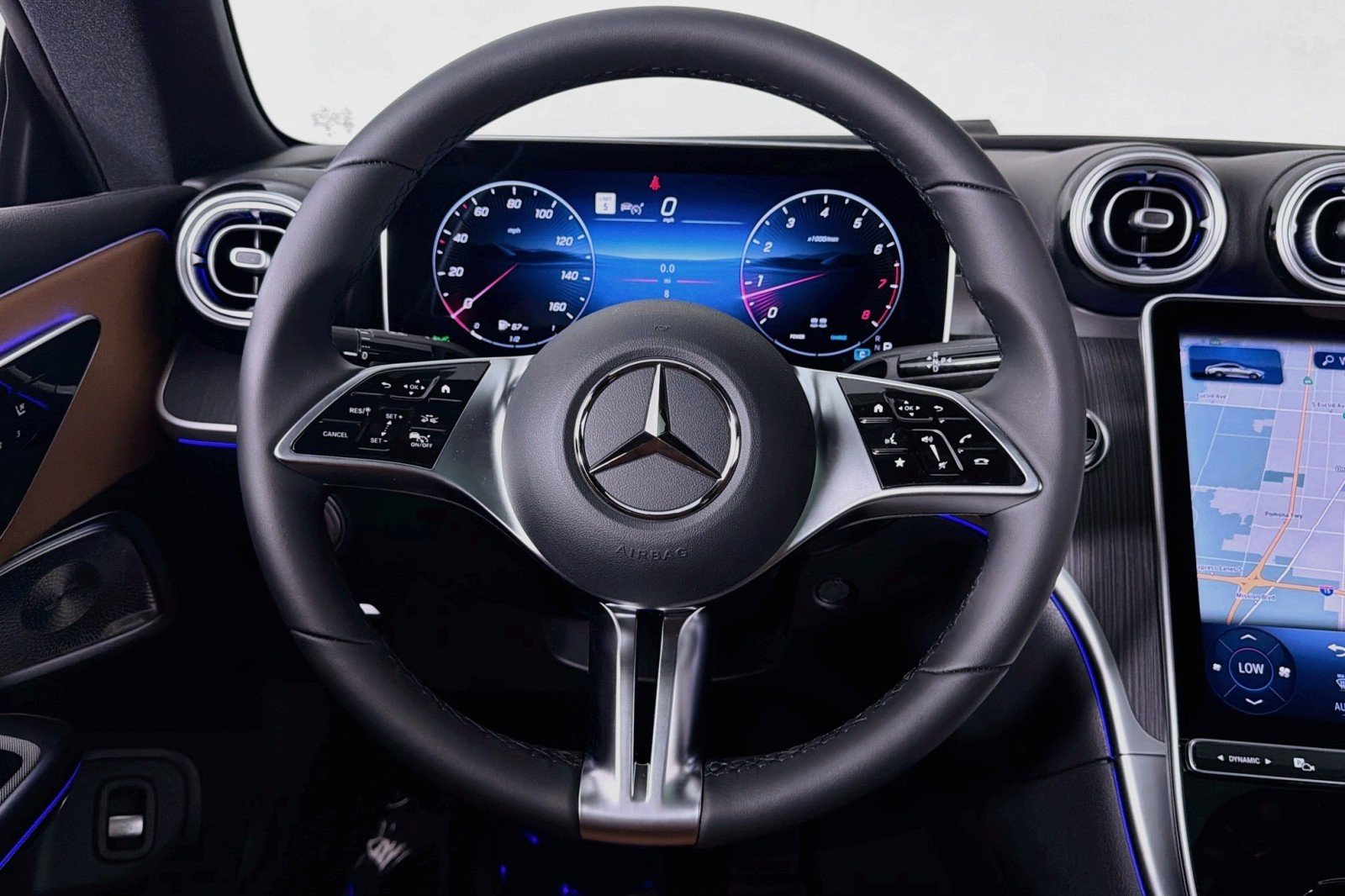 New 2027 Polar White Mercedes-Benz CLE 300 4MATIC® Coupe image 17