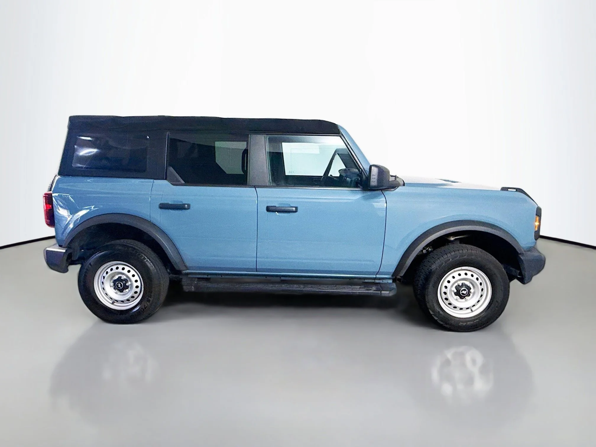 Used 2023 Area 51 Ford Base image 8