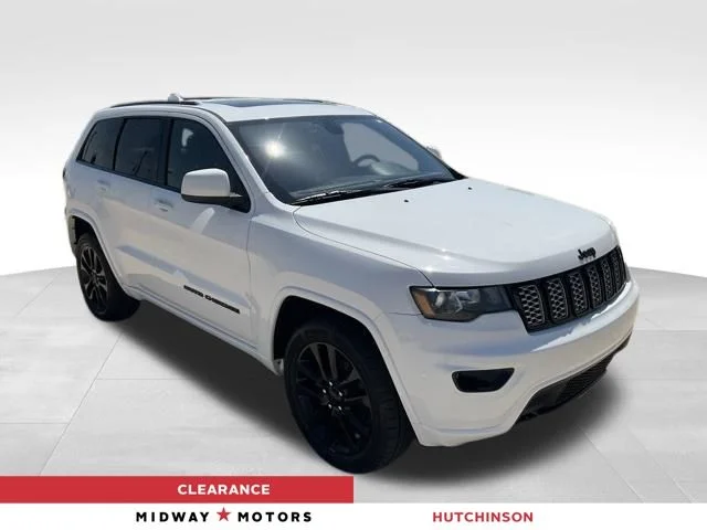 Used 2019 White Jeep Altitude image 1