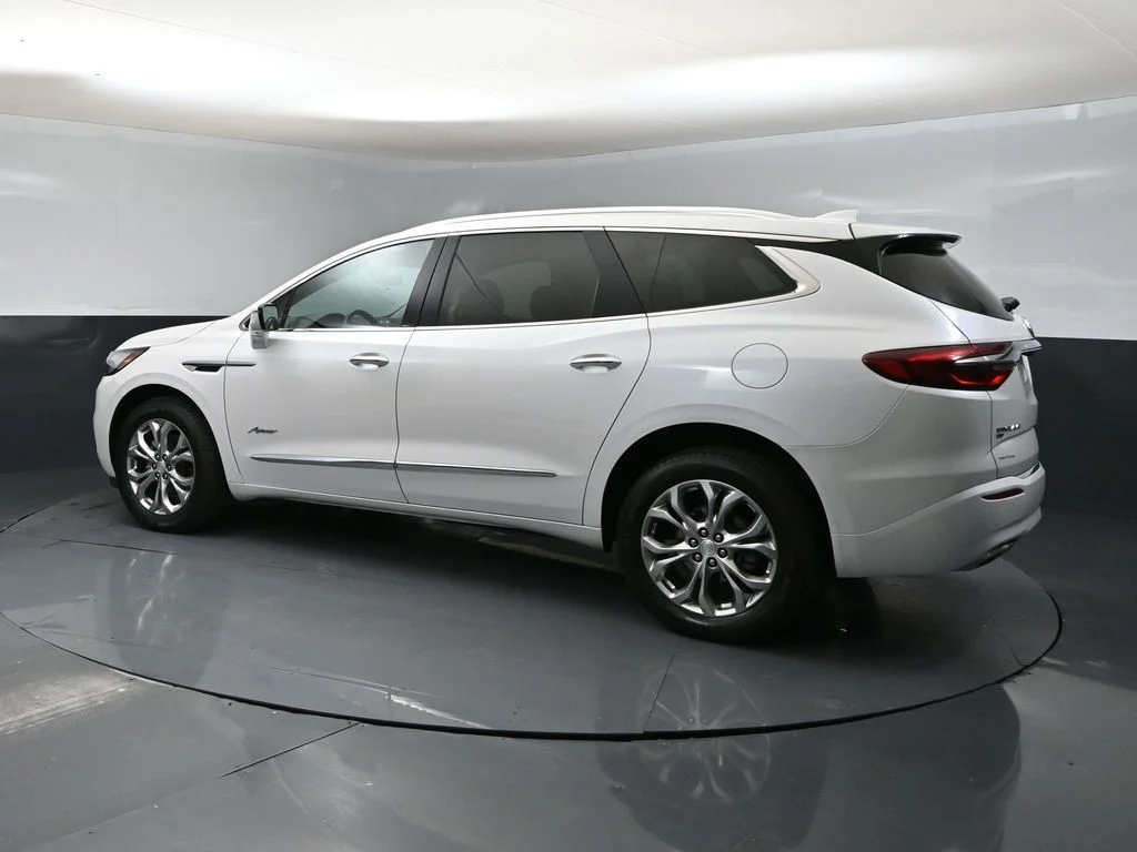 Used 2021 White Frost Buick Avenir image 6