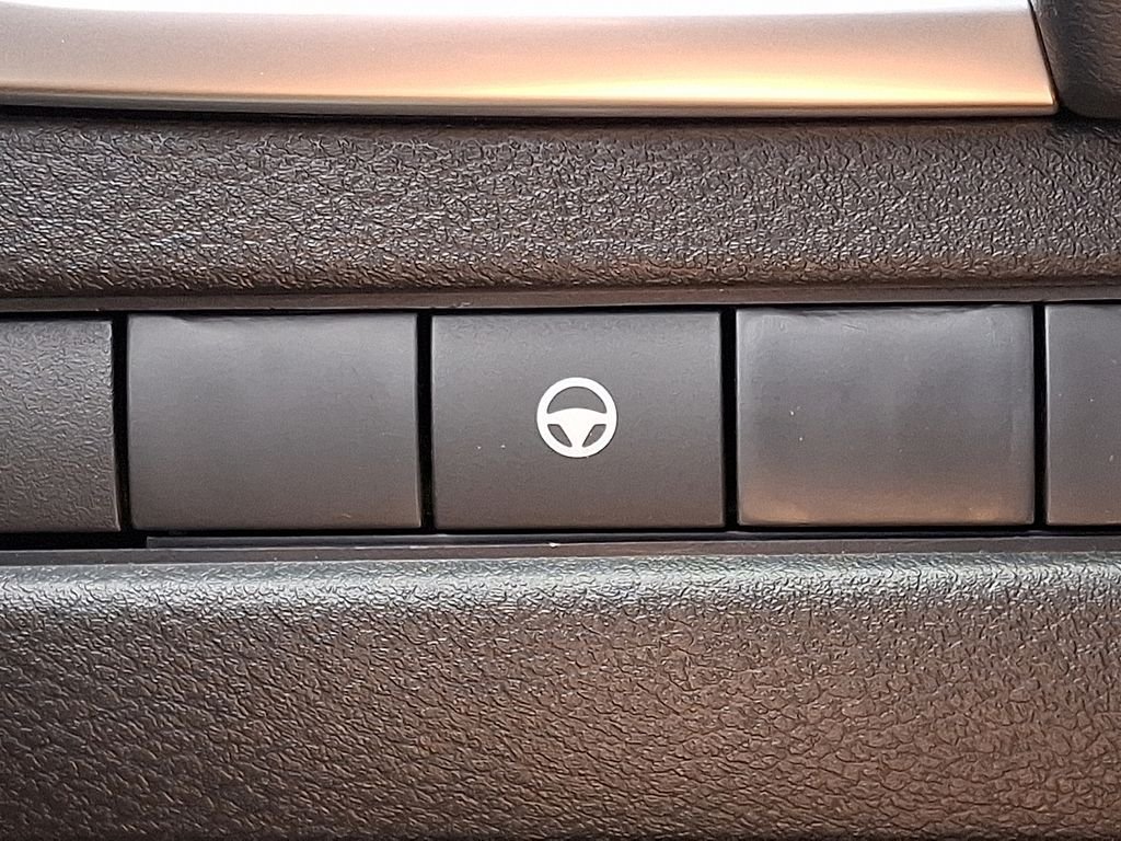 New 2026 Obsidian Green Pearl Nissan Rock Creek® image 18