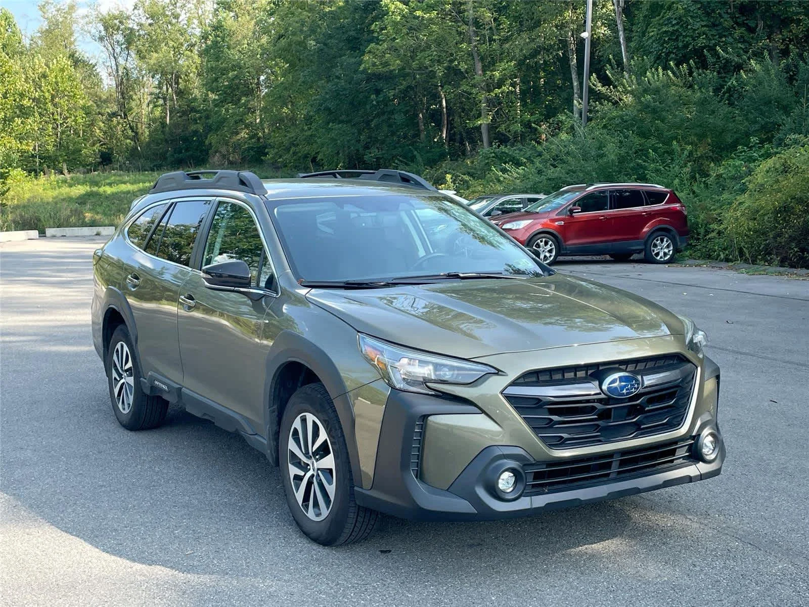 Certified Used 2025 Autumn Green Metallic Subaru Premium image 7