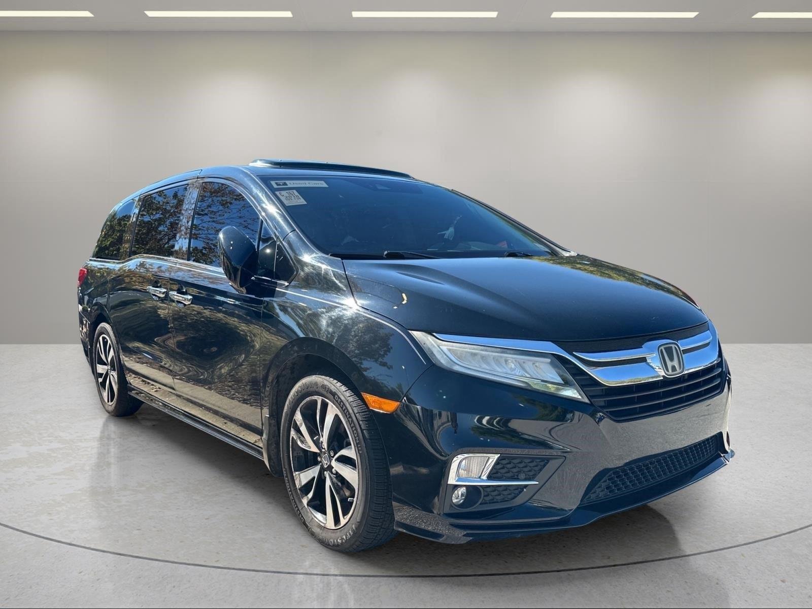 Used 2018 Crystal Black Pearl Honda Elite image 12