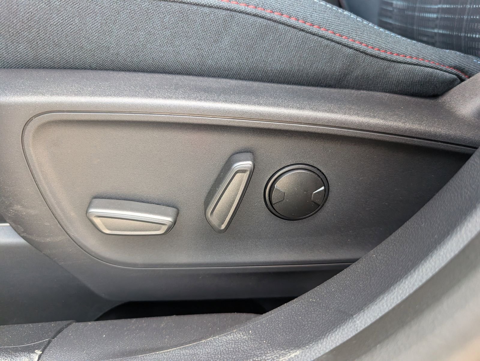 New 2026 Carbonized Gray Metallic Ford Heritage image 16