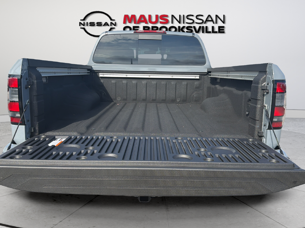 New 2027 Gray Nissan PRO-4X image 15