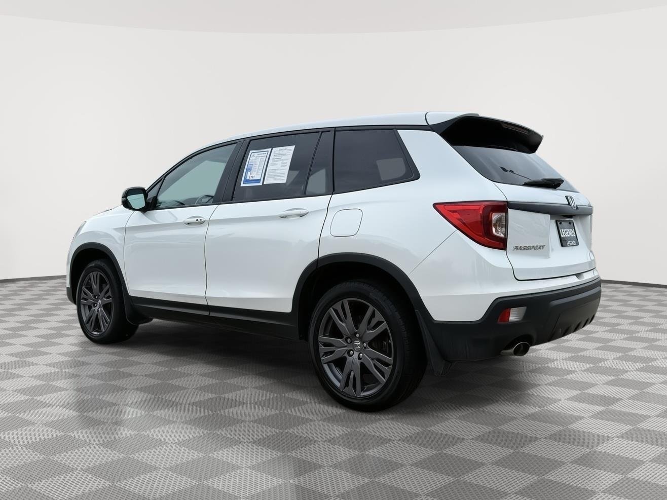 Used 2020 Platinum White Pearl Honda EX-L image 4