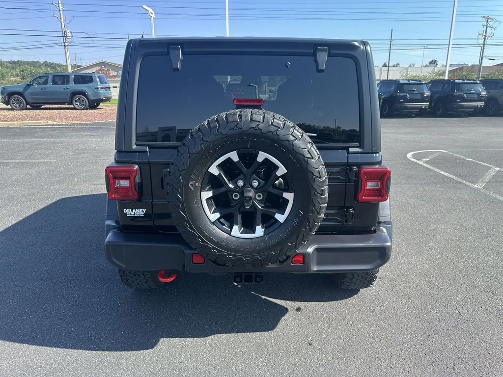 Used 2026 Black Jeep Rubicon image 7