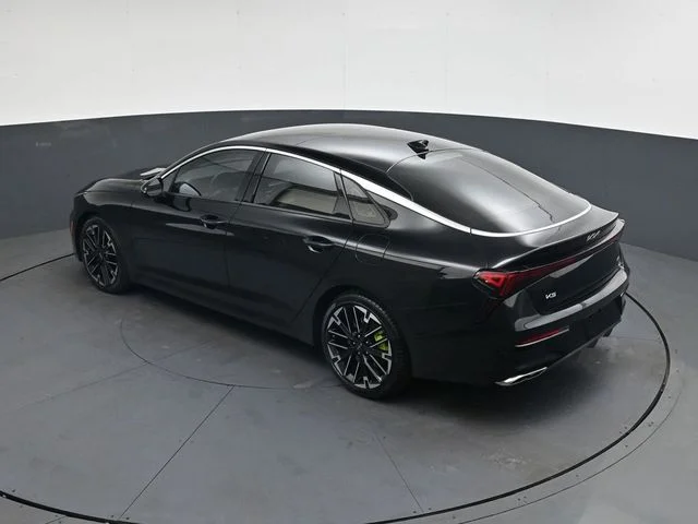 Used 2026 Aurora Black Kia GT image 16