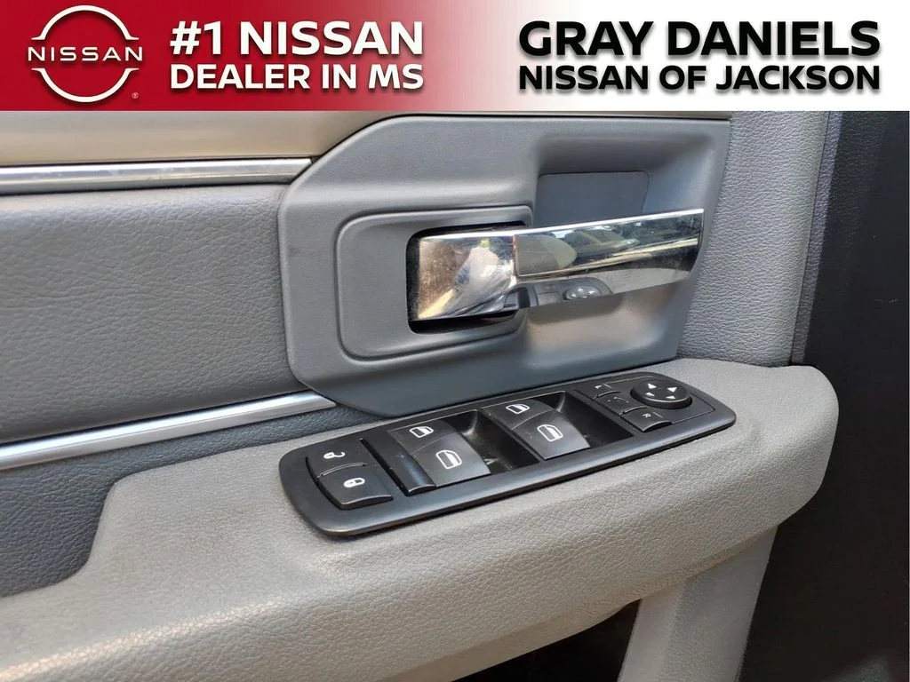 Used 2015 White Ram Big Horn image 11