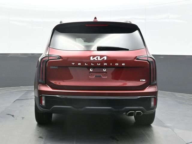 Used 2024 Red Kia EX X-Line image 2