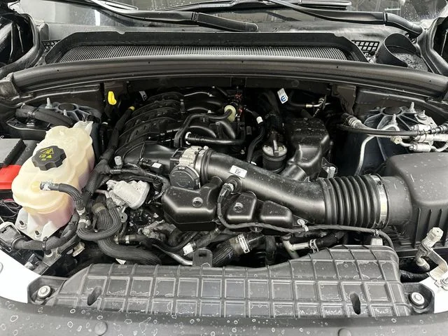 Used 2024 Black Jeep Altitude image 18