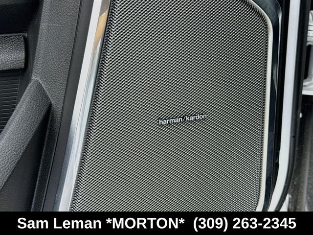 New 2026 Bright White Clear-Coat Exterior Paint Ram Laramie image 19