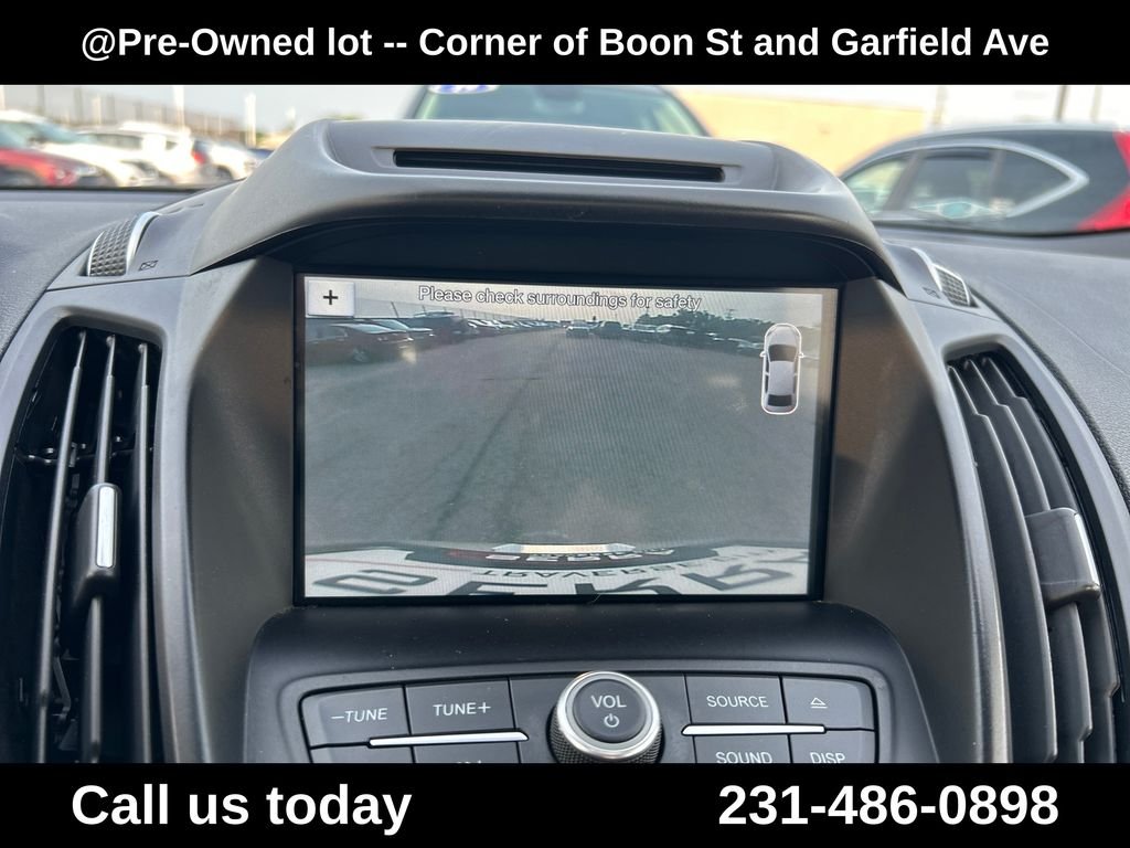 Used 2018 Silver Ford SEL image 25