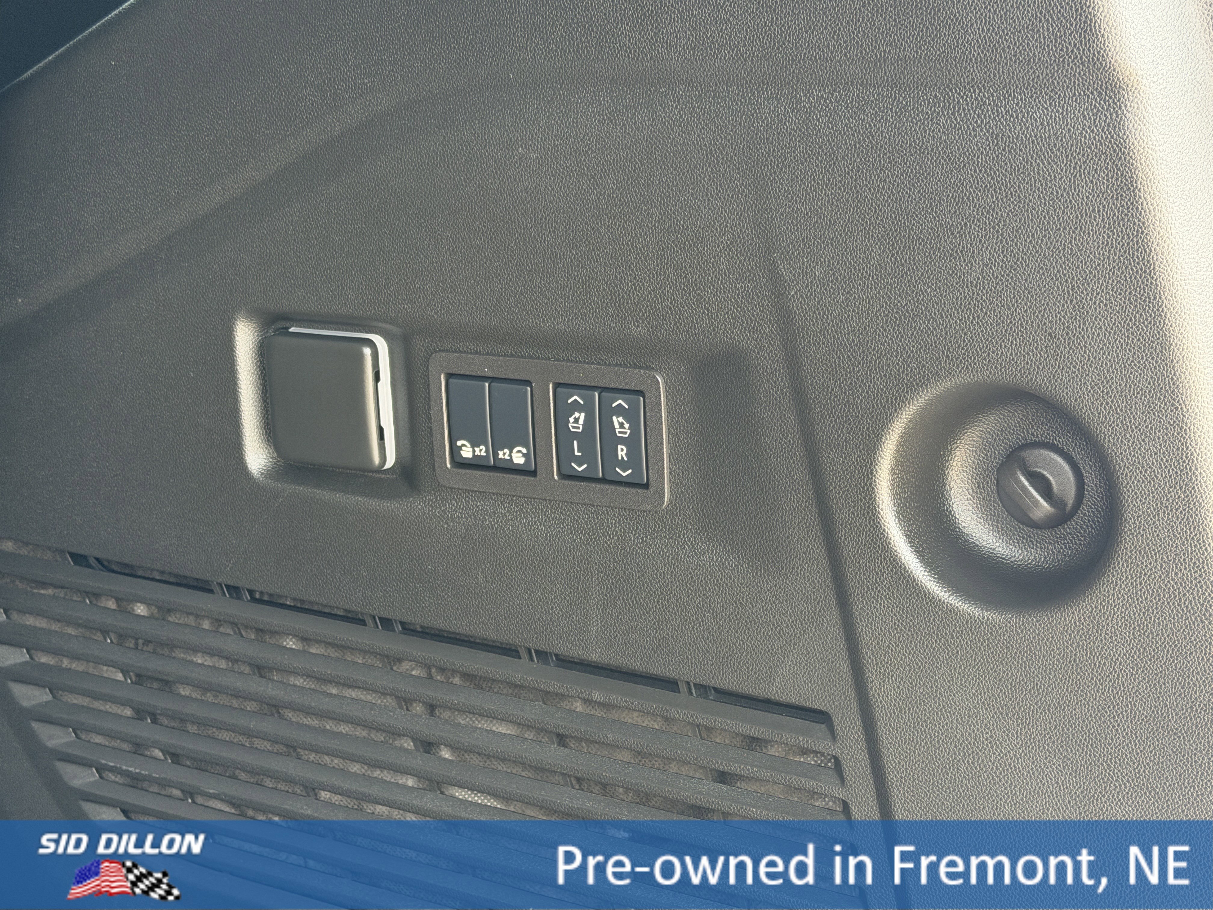 Certified Used 2025 Downpour Metallic GMC Denali Ultimate image 6
