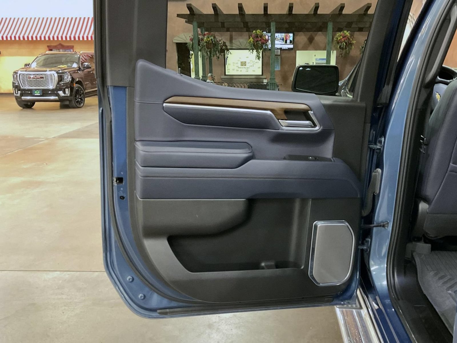 2024 Chevrolet Silverado 1500 High Country - Photo 20