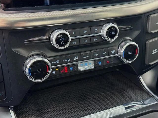 Used 2022 Red Ford Raptor image 16