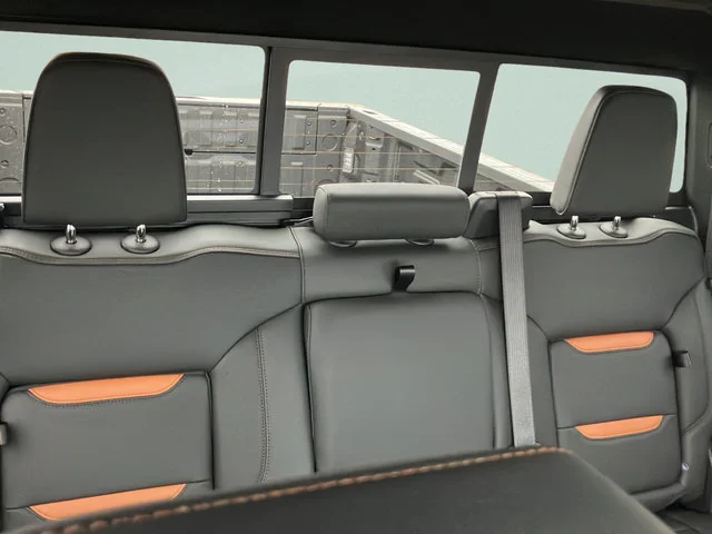 2026 GMC Sierra 2500HD AT4 - Photo 26