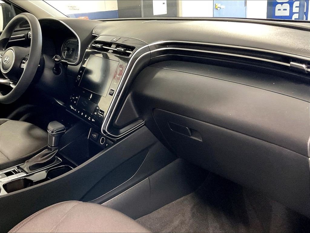 Used 2024 Black Hyundai SEL image 14