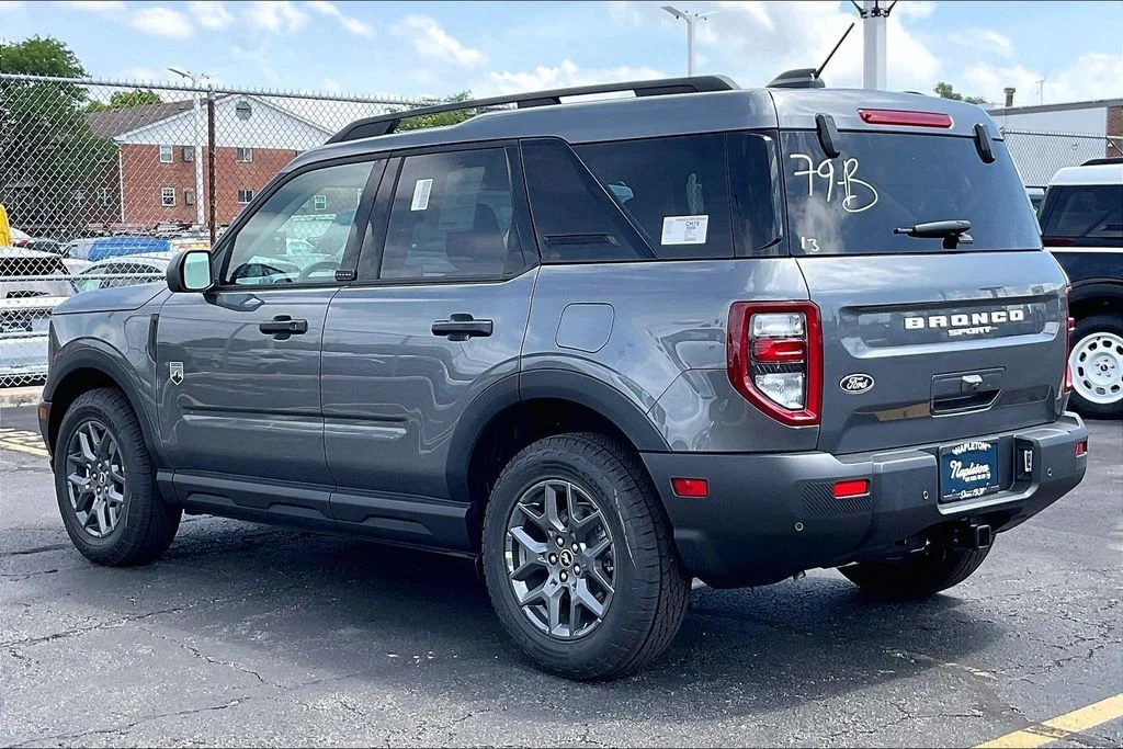 New 2026 Carbonized Gray Metallic Ford Big Bend® image 10