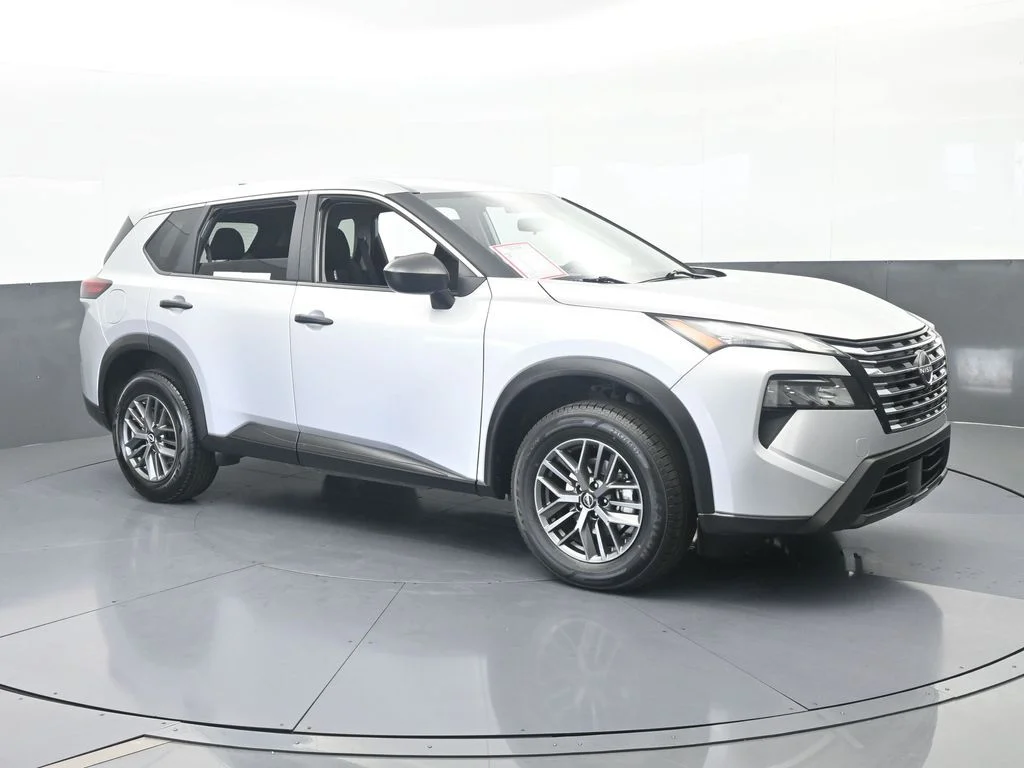 Used 2024 Brilliant Silver Metallic Nissan S image 8