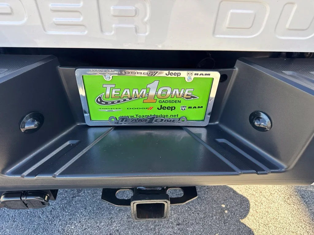 Used 2016 White Platinum Clearcoat Metallic Ford Platinum image 22
