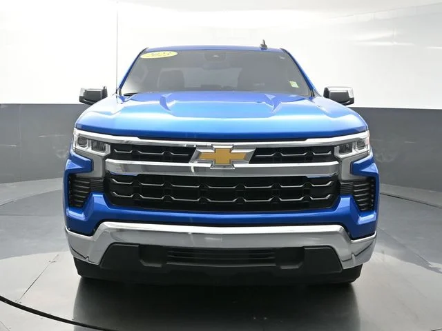 Used 2023 Blue Chevrolet LT image 2