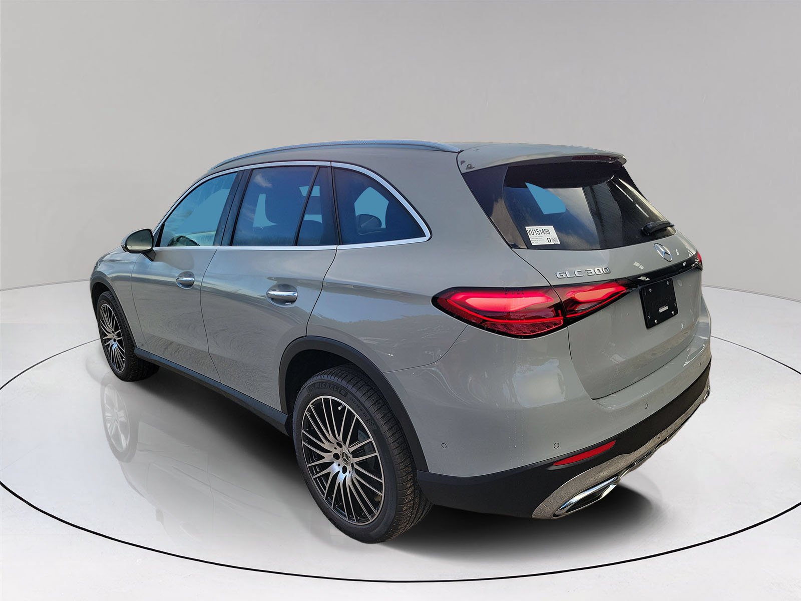 New 2027 MANUFAKTUR Alpine Grey Mercedes-Benz GLC 300 image 33