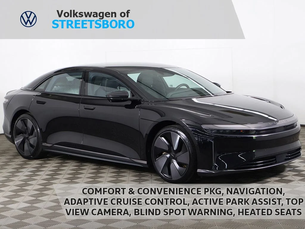 2024 Lucid Air Touring's photo