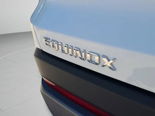 New 2026 Summit White Chevrolet LT image 5