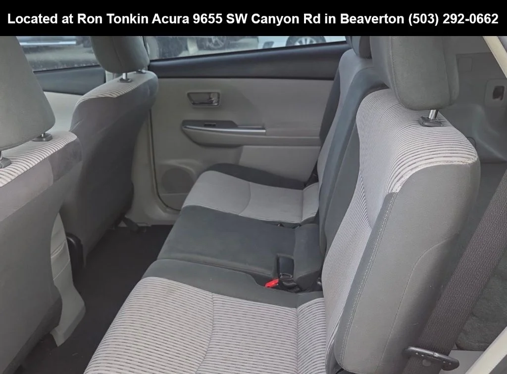 Used 2017 Blizzard Pearl Toyota Two image 8