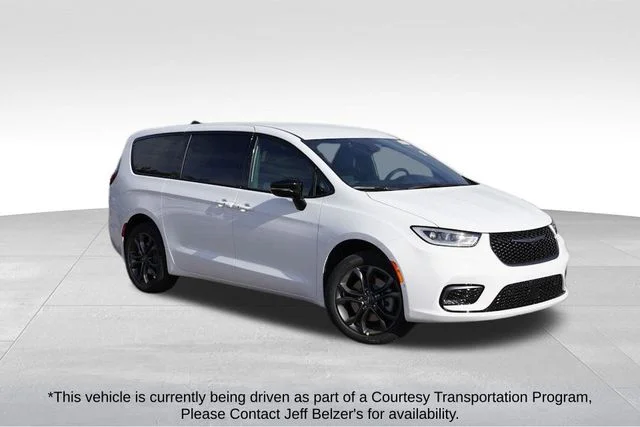 2026 Chrysler Pacifica