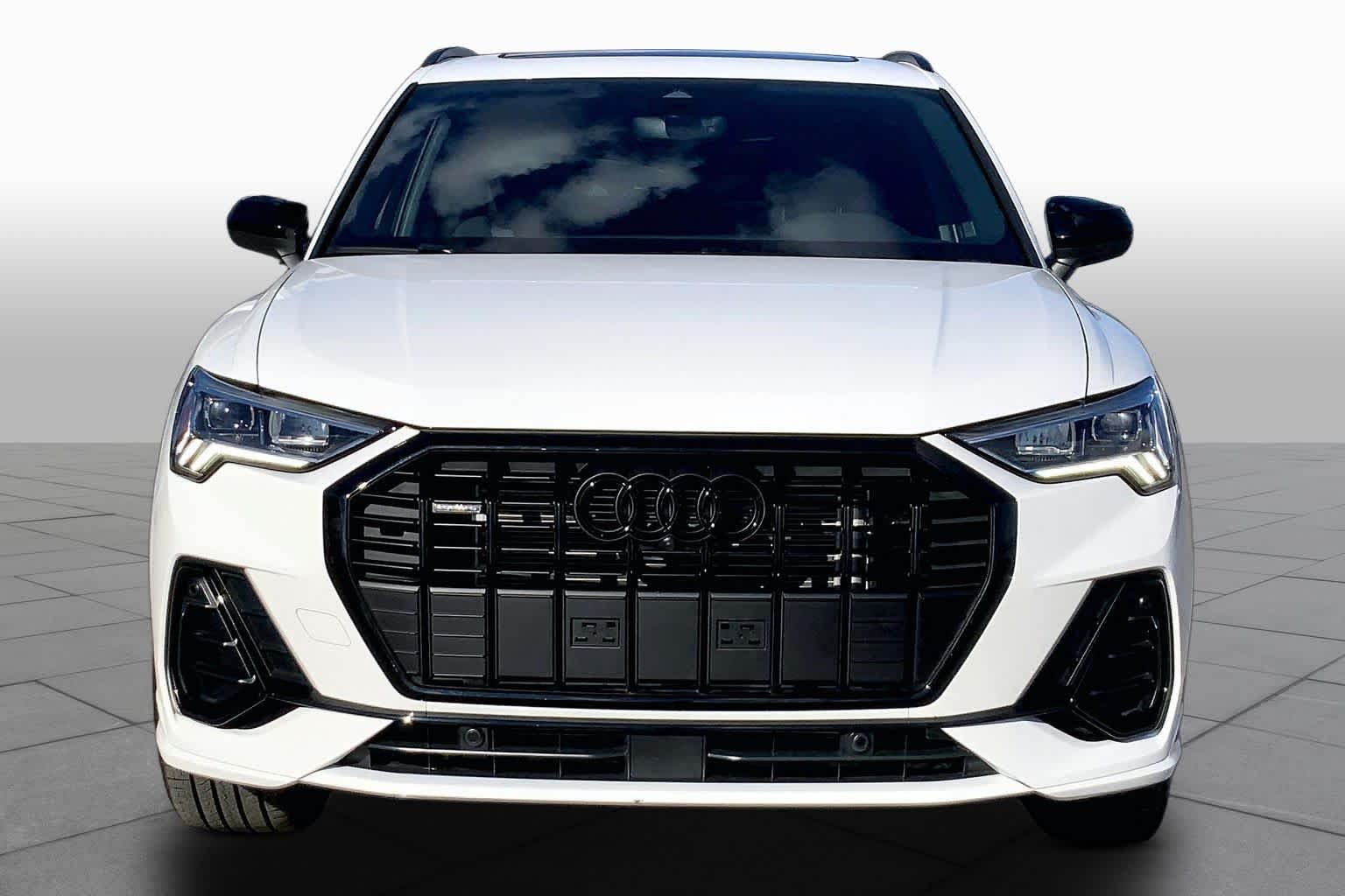 Used 2025 Arkona White Audi S line Premium Plus image 4