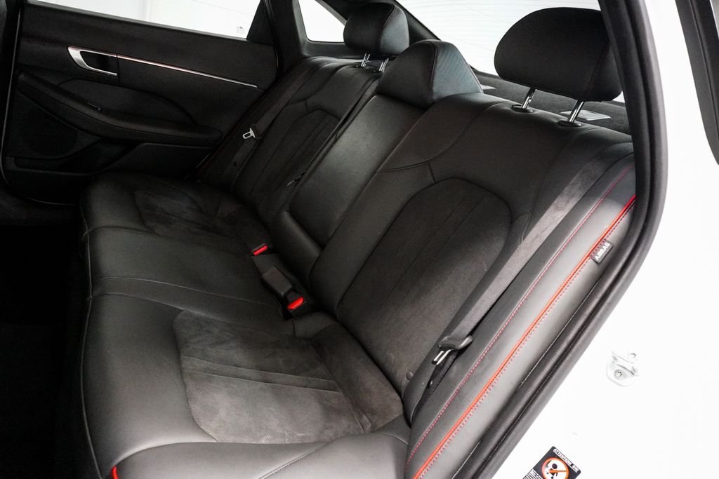 Used 2021 Gray Hyundai SEL Plus image 8