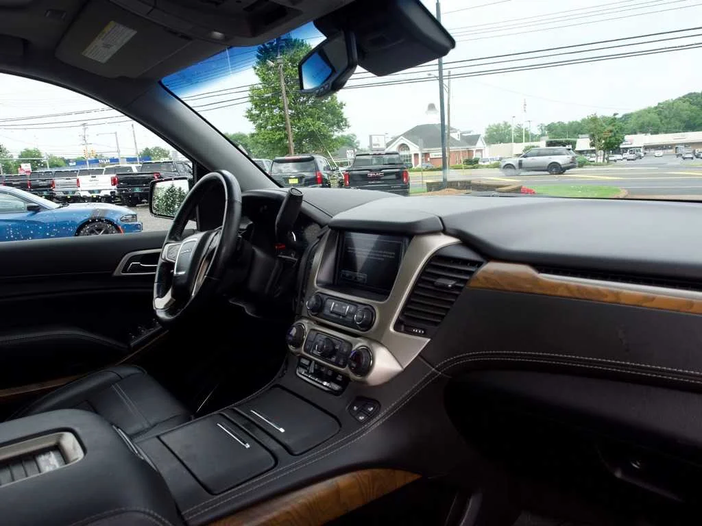 Certified Used 2019 ONYX BLACK GMC Denali image 39