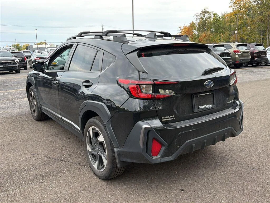 Used 2024 Crystal Black Silica Subaru Limited image 10