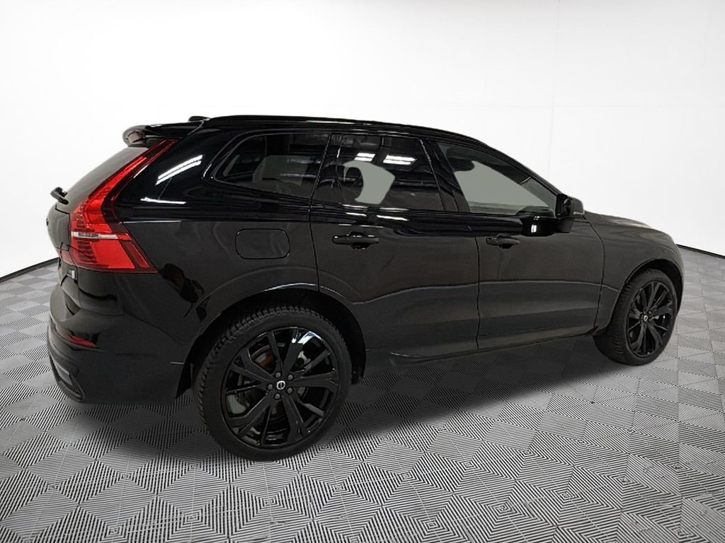 Used 2024 Black Volvo Ultimate image 9